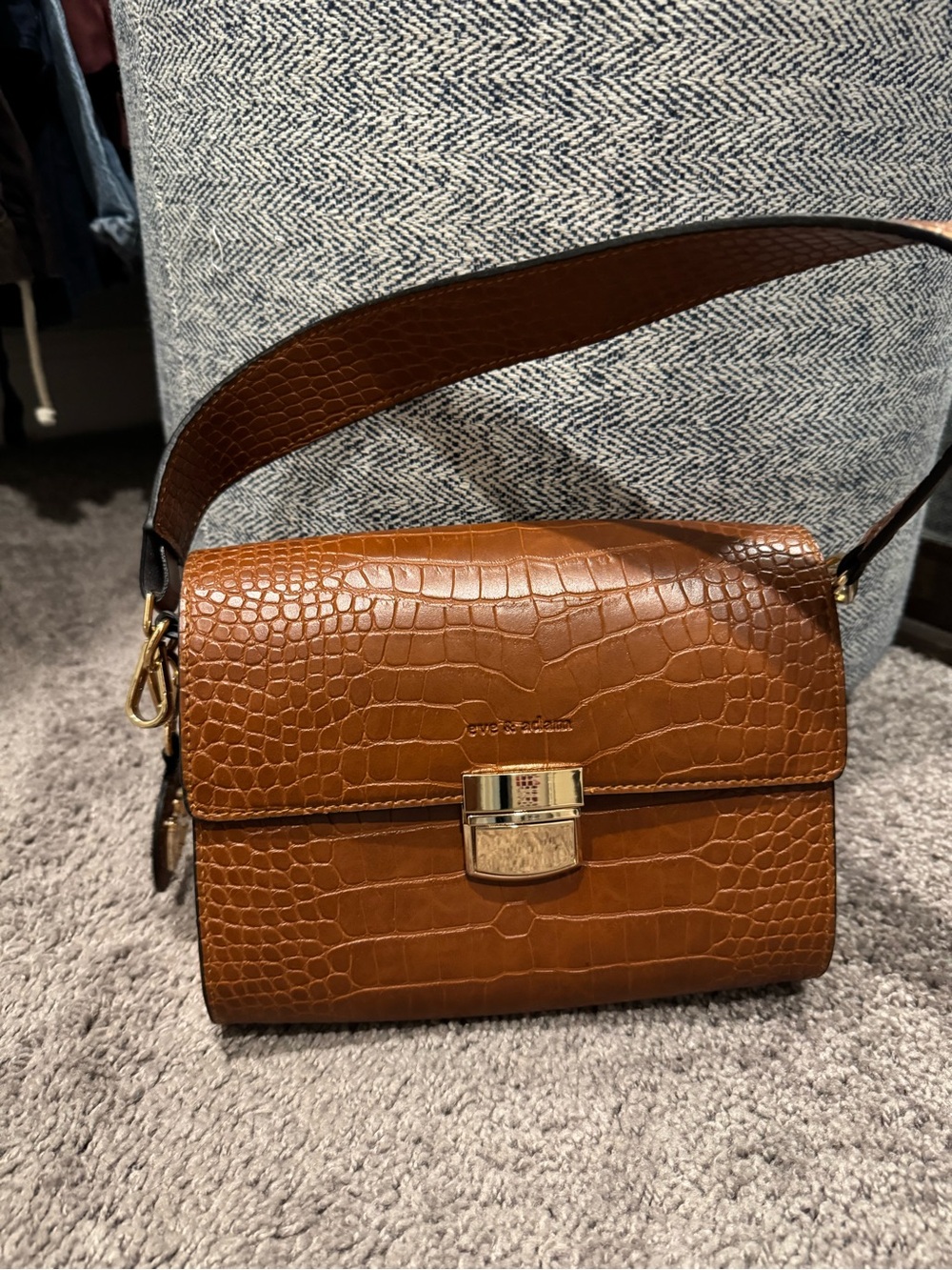 Vegan leather Shoulder Bag in Cognac Brown with Gold Hardware